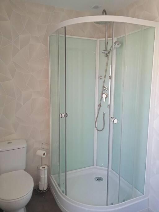 Maison Pour 2 A 4 Personnes Brassac-les-Mines Ngoại thất bức ảnh